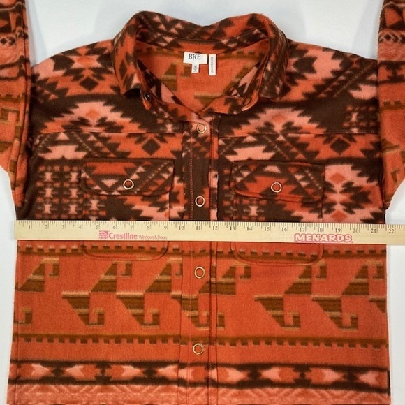 BKE Boyfriend Button Down Aztec Print Shirt - Womens‎ Medium - Western - Picture 3 of 7